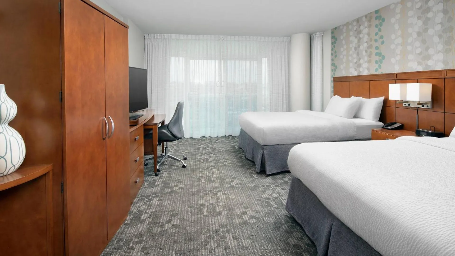 Courtyard By Marriott Ocean City Oceanfront Otel