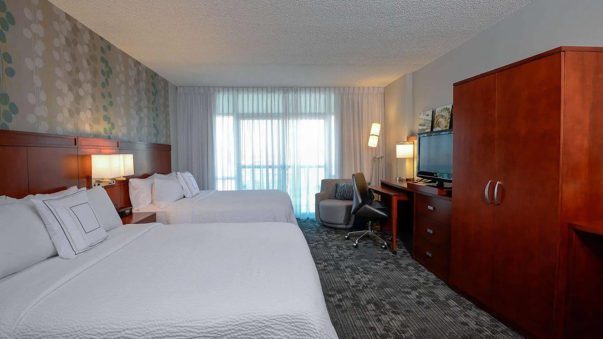 Courtyard By Marriott Ocean City Oceanfront ABD