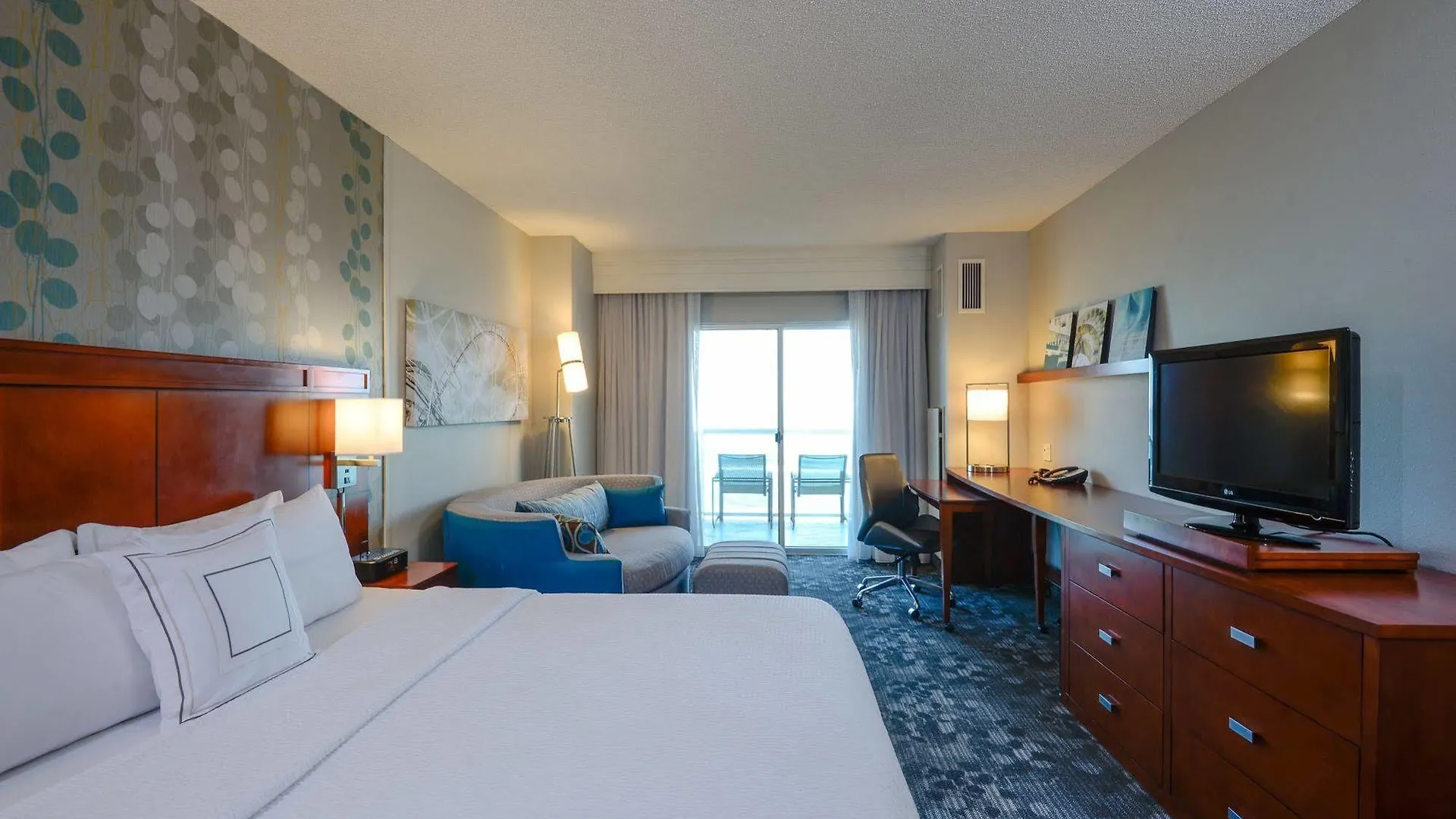 Courtyard By Marriott Ocean City Oceanfront